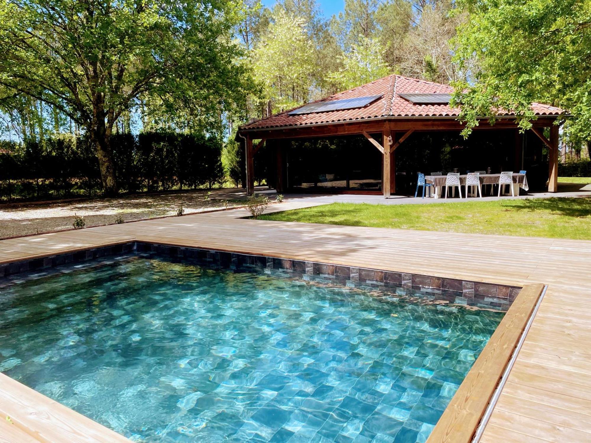 Rion-Des-Landes L Estanguet Maison Octogonale En Foret מראה חיצוני תמונה